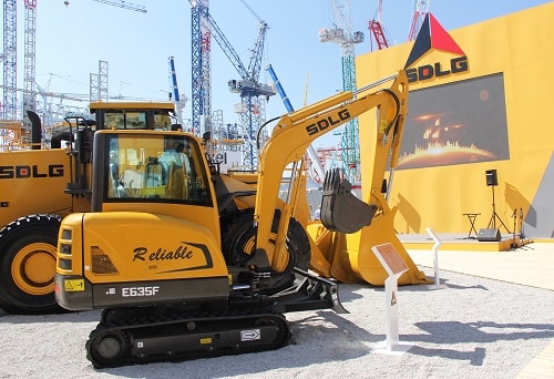SDLG highlights its upgraded E635F excavator (left) and 968F wheel loader (right) at its bauma stand.