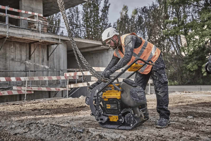 Dewalt_Power Shift-min