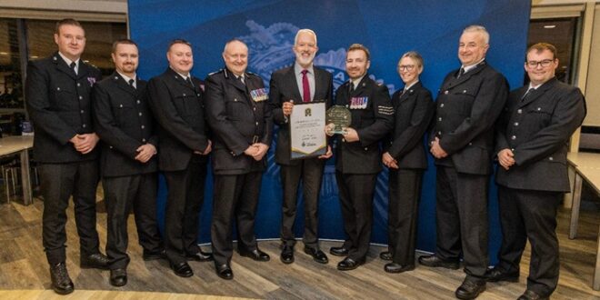 The Cheshire Rural Crime Team is presented with the Rob Oliver MBE Award by the CEA's CESAR Scheme & Police Liaison, Dave Luscombe (Centre)