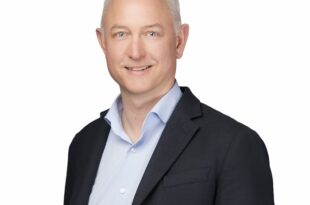 Phil Battle, Divisional Director Volvo CE