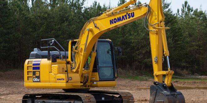 Komatsu PC130-11